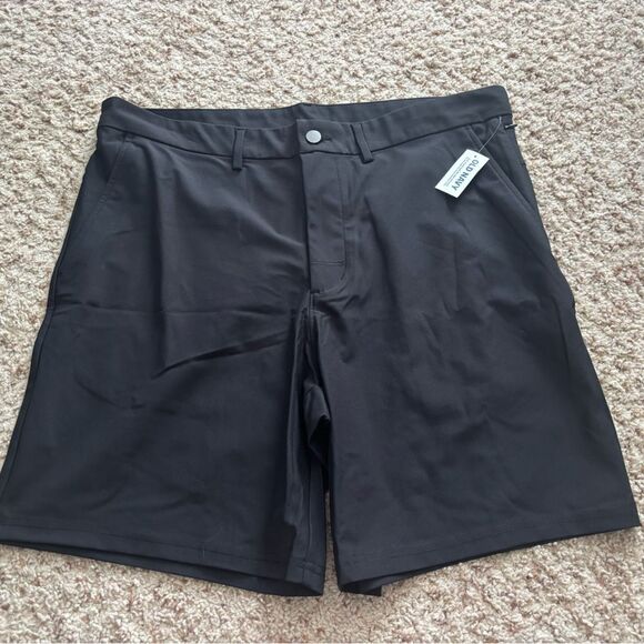 NWT Old Navy Active Tech Hybrid Chino Golf Shorts 36 Black 4-Way Stretch - Picture 3 of 5